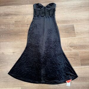 Cider Black Velvet Strapless Lace Panel Midi Dress - Size S - NWT